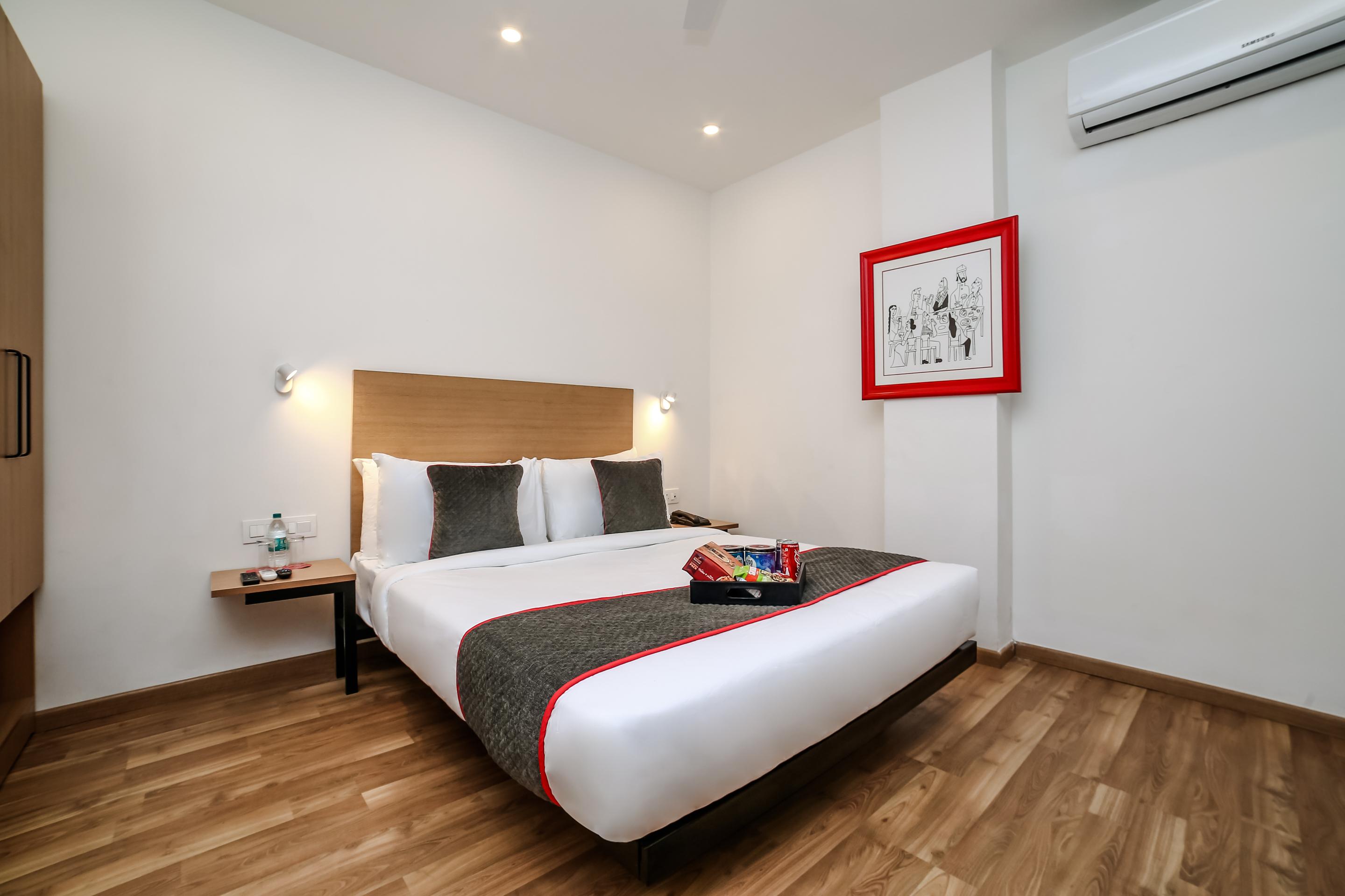 Oyo Townhouse 80 Meera Bagh Delhi  Exterior photo